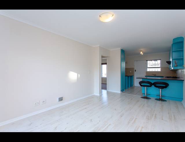 2 BEDROOM APARTMENT RENTED IN WYNBERG UPPER